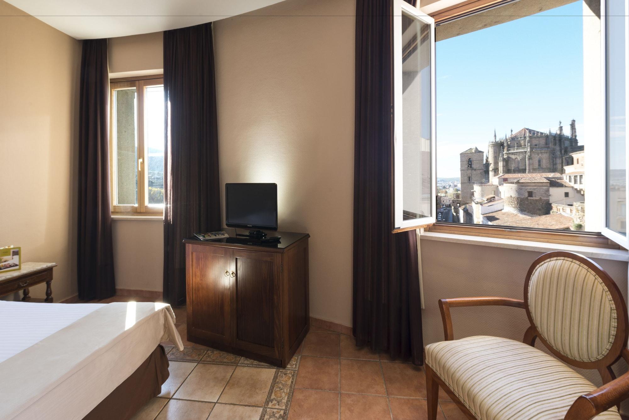 Exe Alfonso Viii Hotel Plasència