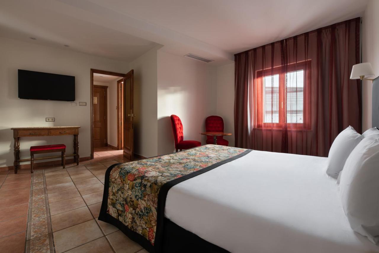 Exe Alfonso Viii Hotel 4*