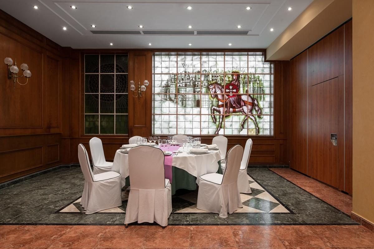 Exe Alfonso Viii Hotel 4*
